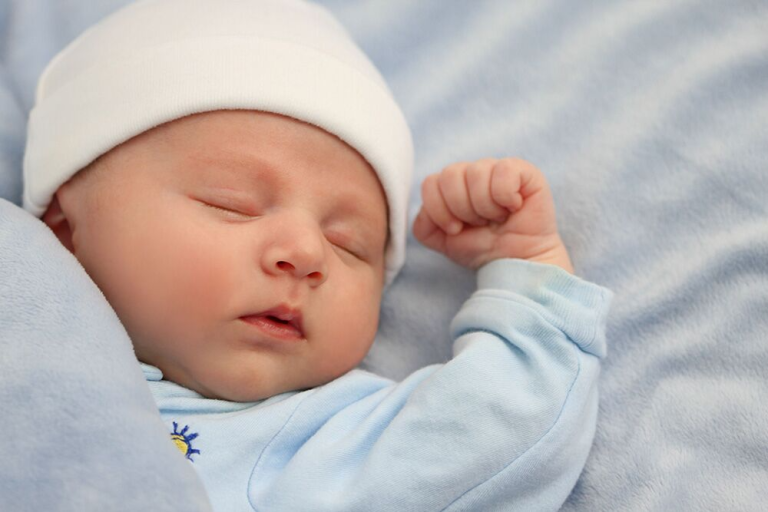 6 Signs Your Newborn Needs Sleep Training